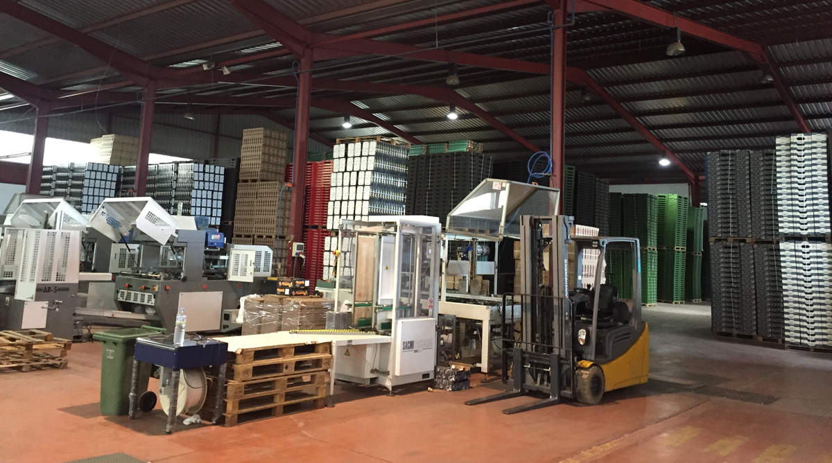 Nave industrial Cartonplas